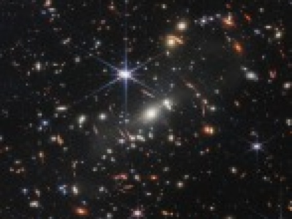 hundreds of galaxies seen from very far away