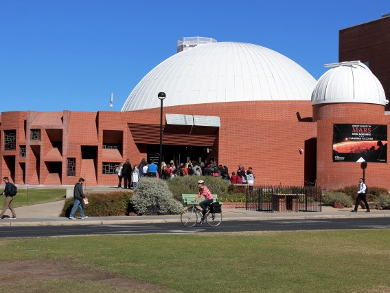 Flandrau Science Center  Planetarium